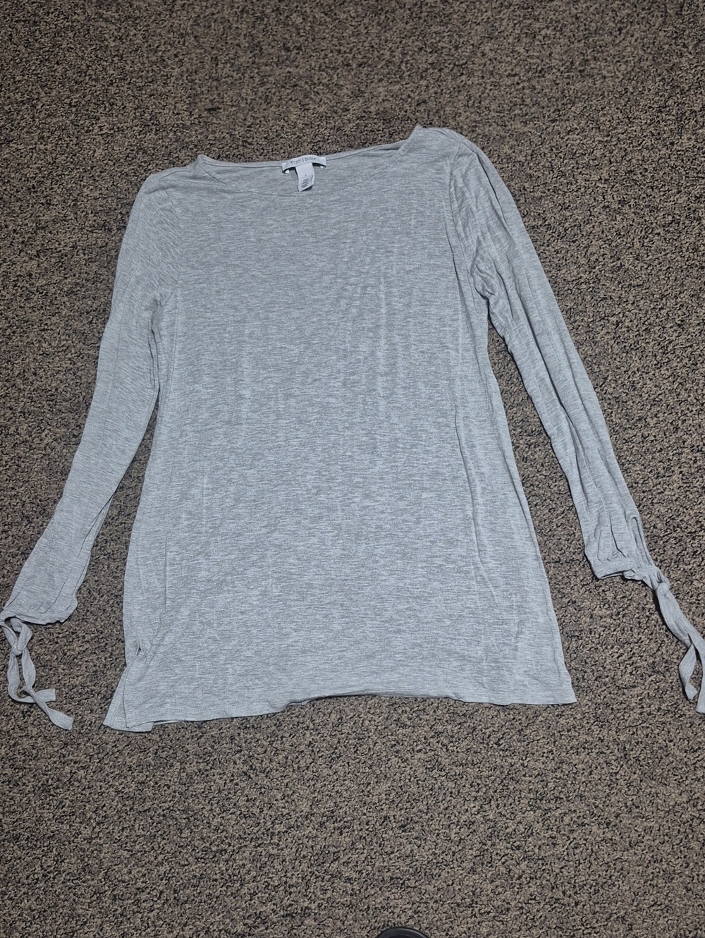 White House Black Market Light Gray Long-Sleeve Tie-Cuff Top